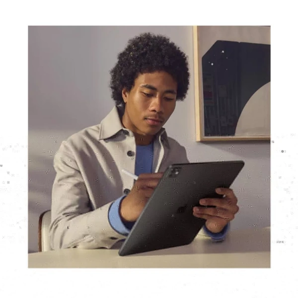 Apple iPad Pro 13 (2024) 1Tb Wi-Fi with Standard glass (Space Black)